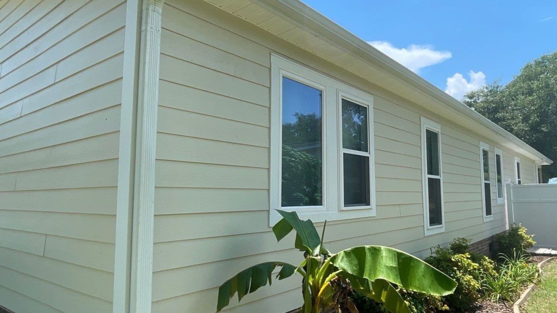 James-Hardie-Siding_-Is-It-the-Right-Fit-for-Your-Home